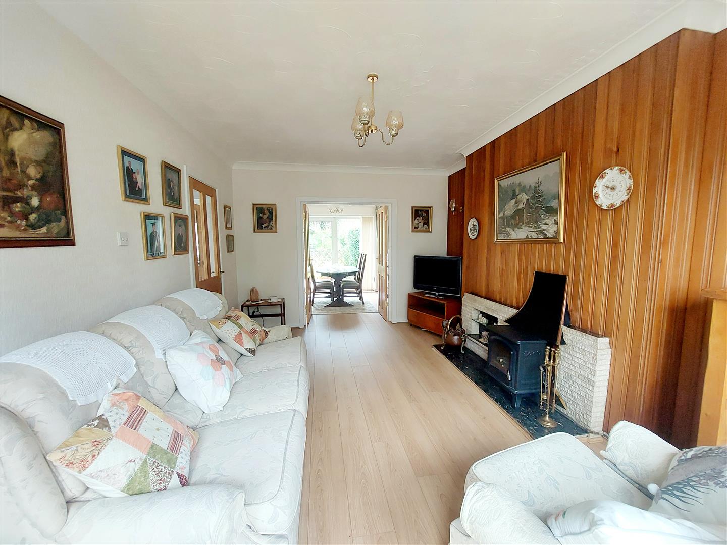 Woodfield Avenue, Pontlliw, Swansea, SA4 9EQ